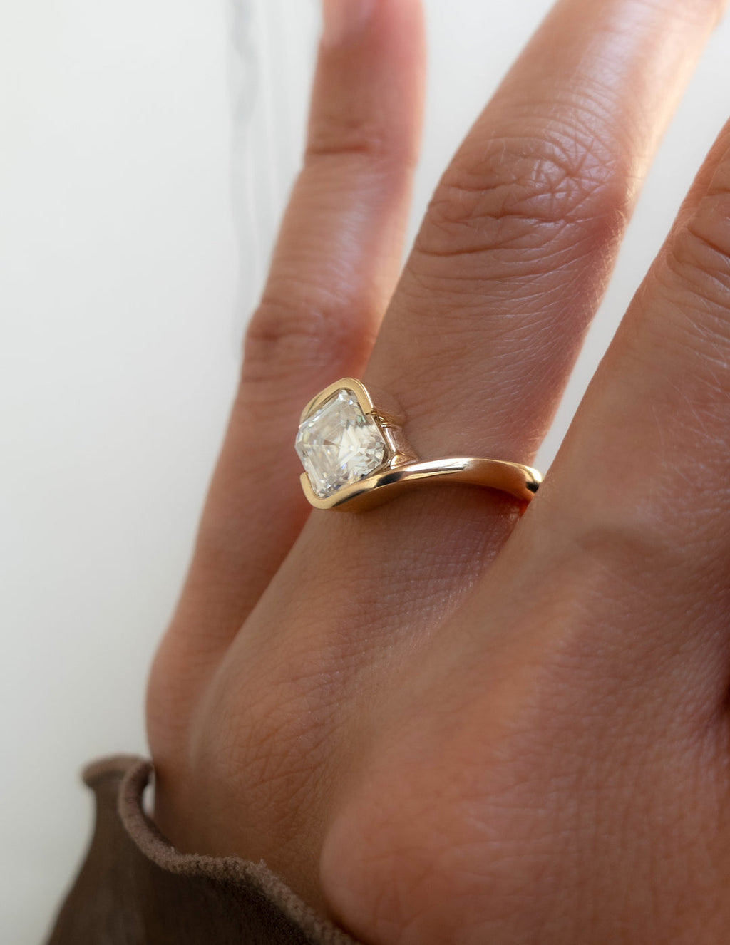 2.0CT - 4.0CT Asscher Cut Lab Grown Diamond Antique Solitaire Engagement Ring
