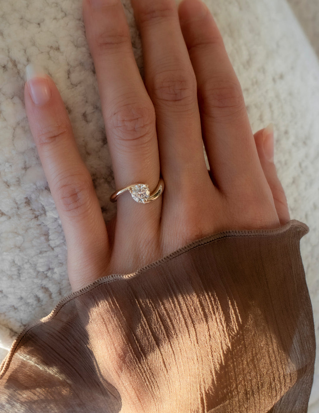 2.0CT - 4.0CT Round Cut Lab Grown Unique Diamond Bypass Band Engagement Ring