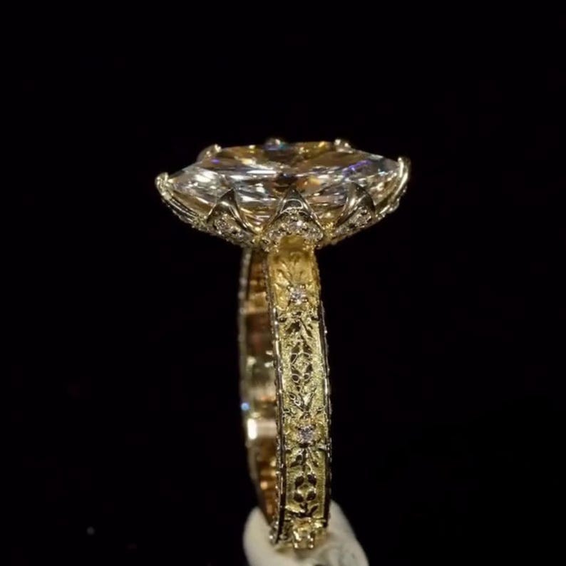 Unique Floral 2.0CT to 4.0CT Dutch Marquise Cut Moissanite Diamond Engagement Ring
