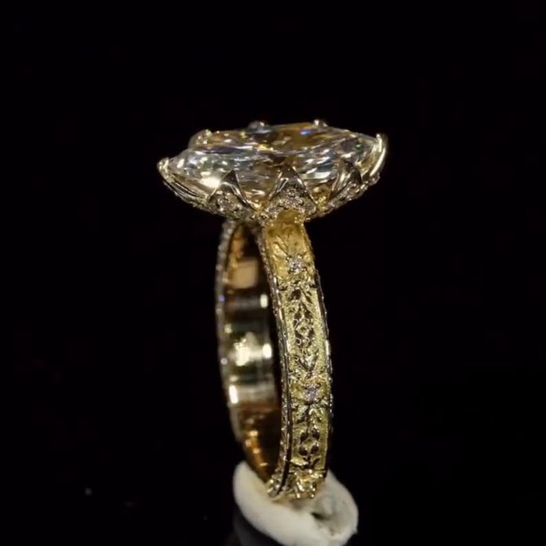 Unique Floral 2.0CT to 4.0CT Dutch Marquise Cut Moissanite Diamond Engagement Ring