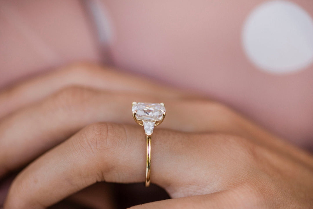 2.0 CT Elongated Cushion Three Stone Moissanite Diamond Engagement Ring