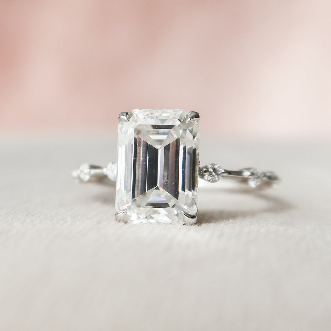 3.50 CT Emerald Cut Moissanite Diamond Solitaire Engagement Ring