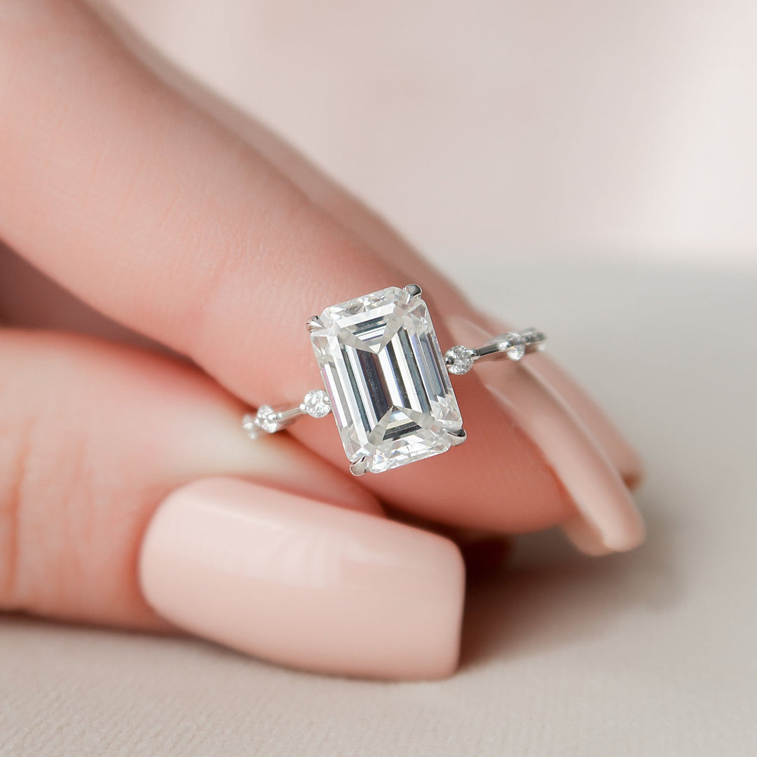 3.50 CT Emerald Cut Moissanite Diamond Solitaire Engagement Ring