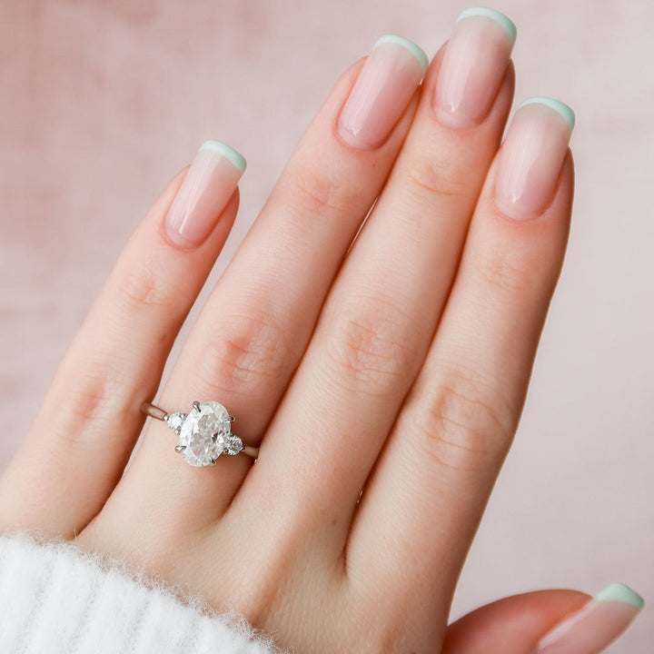 2.50 CT Oval Cut Three Stone Moissanite Diamond Engagement Ring