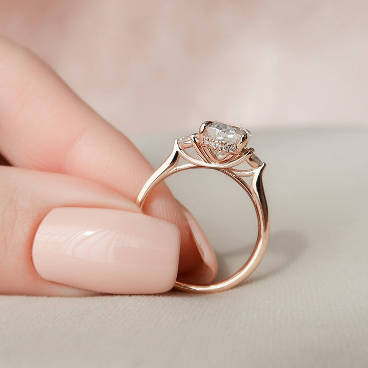 2.50 CT Oval Cut Three Stone Moissanite Diamond Engagement Ring