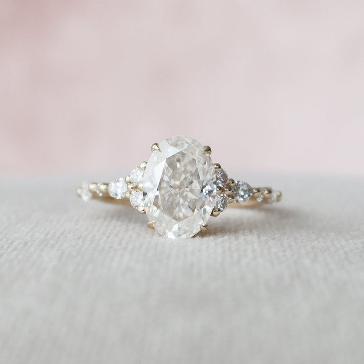 3.0 CT Oval Cut Moissanite Diamond Cluster Engagement Ring