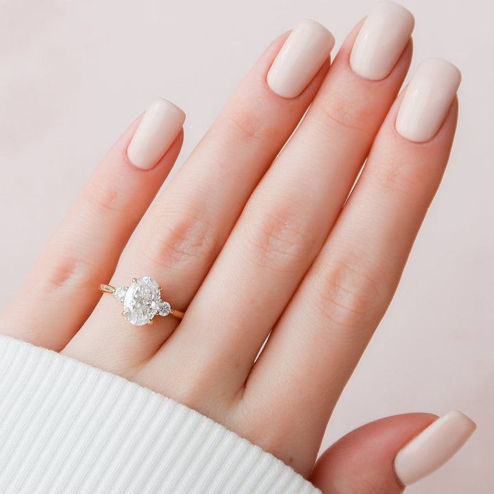 2.50 CT Oval Cut Three Stone Moissanite Diamond Engagement Ring